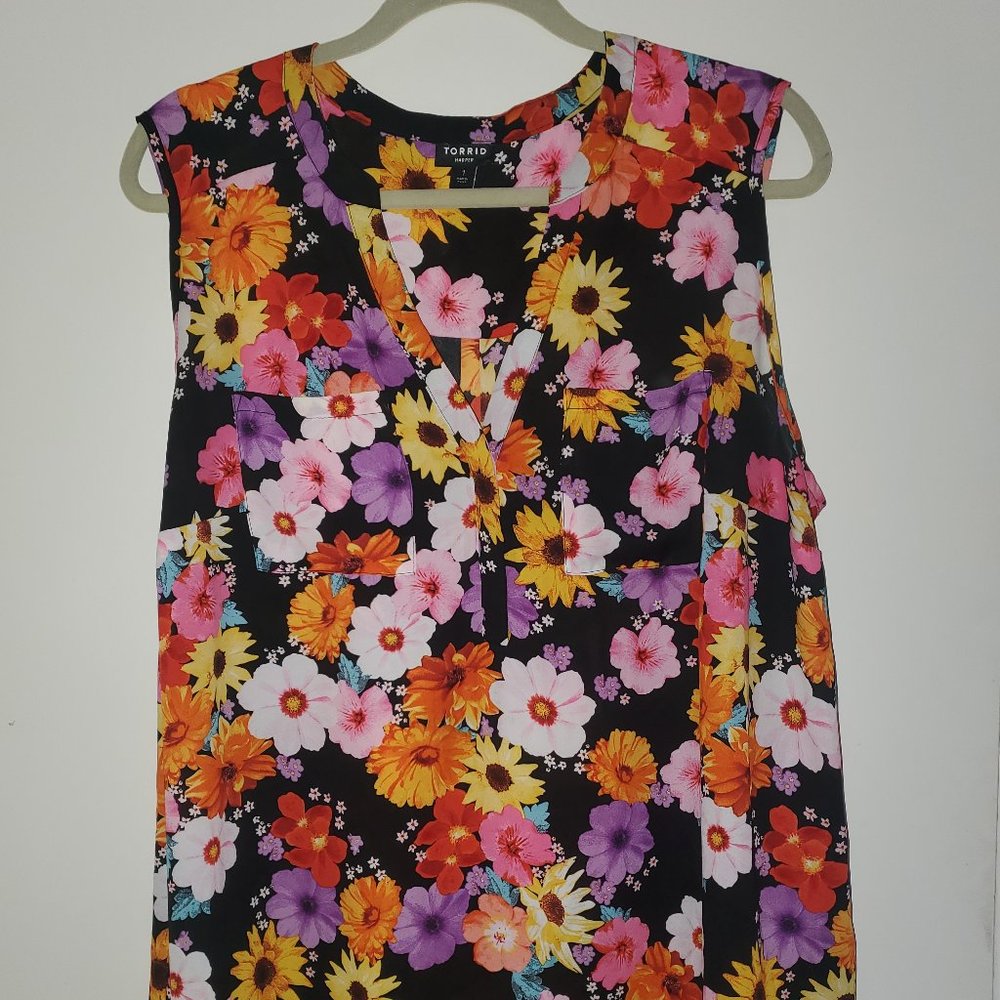 Floral blouse womens plus size 1
